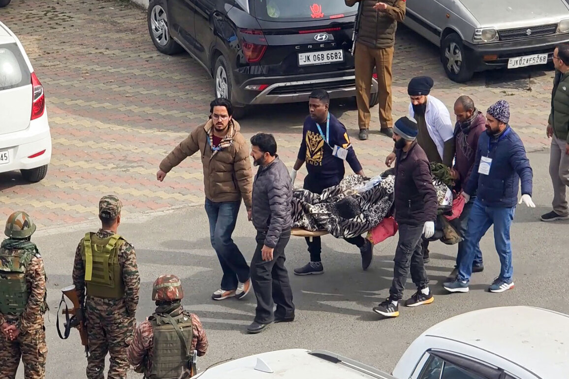 J-K: Omar Abdullah condoles death of 10 Army personnel in Doda accident