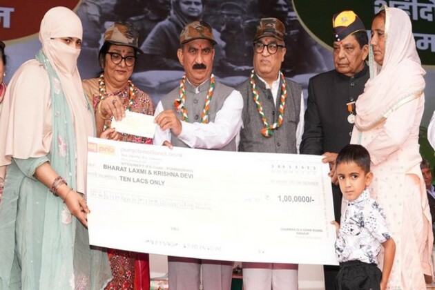 Himachal: CM Sukhu honours soldiers and their families at 'Jai Hind Sabha'
