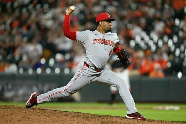 Reds deal former All-Star RHP Alexis Diaz to Dodgers