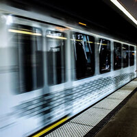 Free public transportation for war evacuees extended for another two months