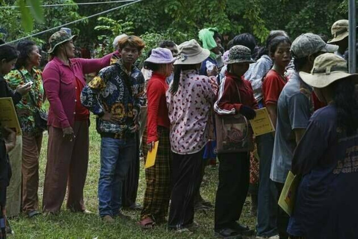 Thailand/Cambodia: Protect Civilians Amid Border Clashes