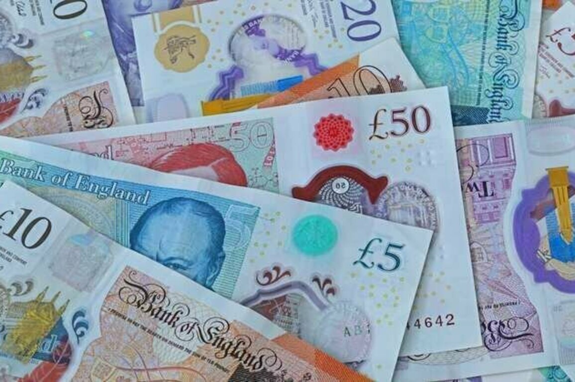England's redesigned banknotes will reveal how the country sees itself