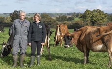 Making grazing work with robots