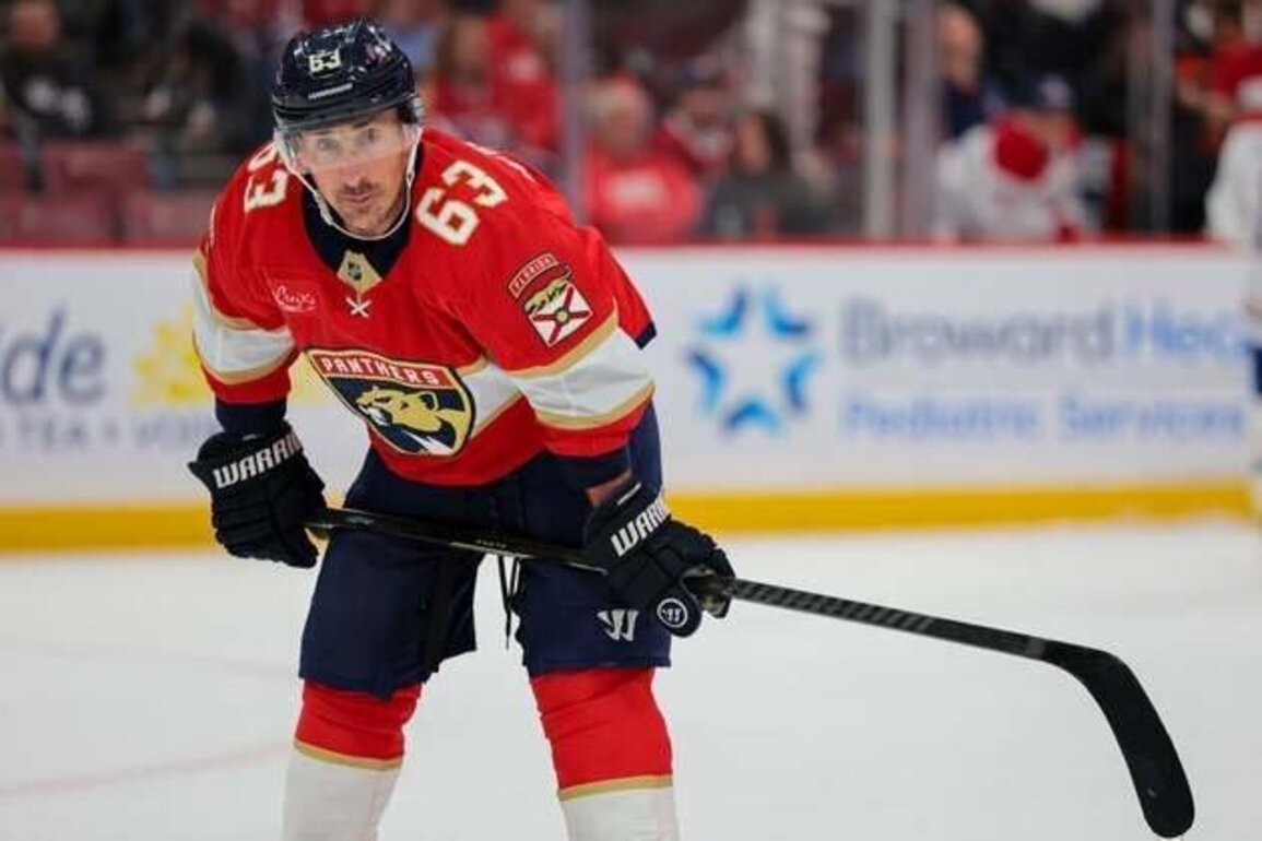 Panthers F Brad Marchand avoids discipline for elbow to head