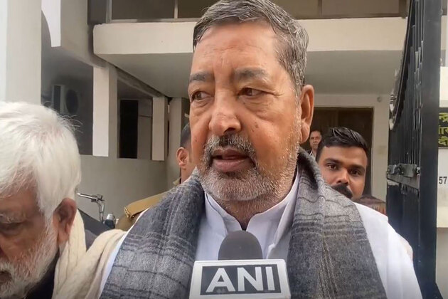 "Govt has created a situation of confusion": Samajwadi Party MP Virendra Singh on Manikarnika Ghat row