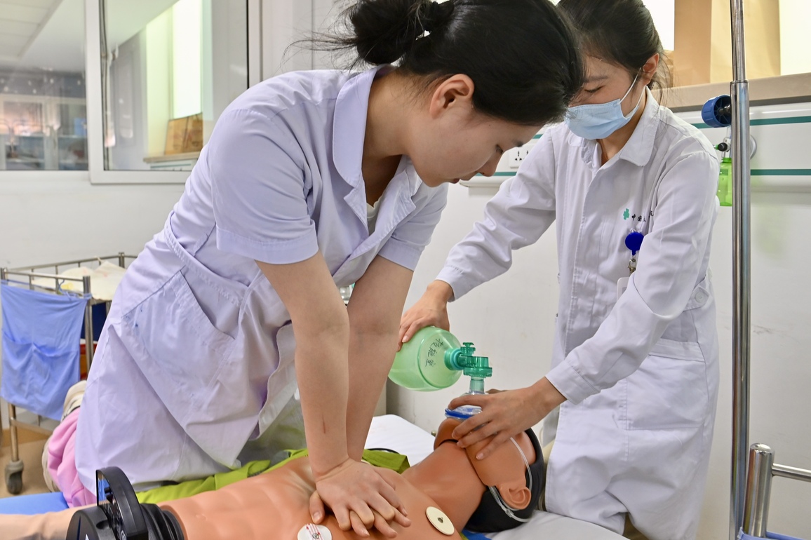 CHINA-INT'L NURSES DAY-CELEBRATIONS (CN)