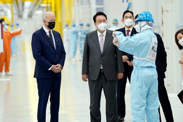 Biden: South Korean Chip Plant Model for Deeper Asia Ties