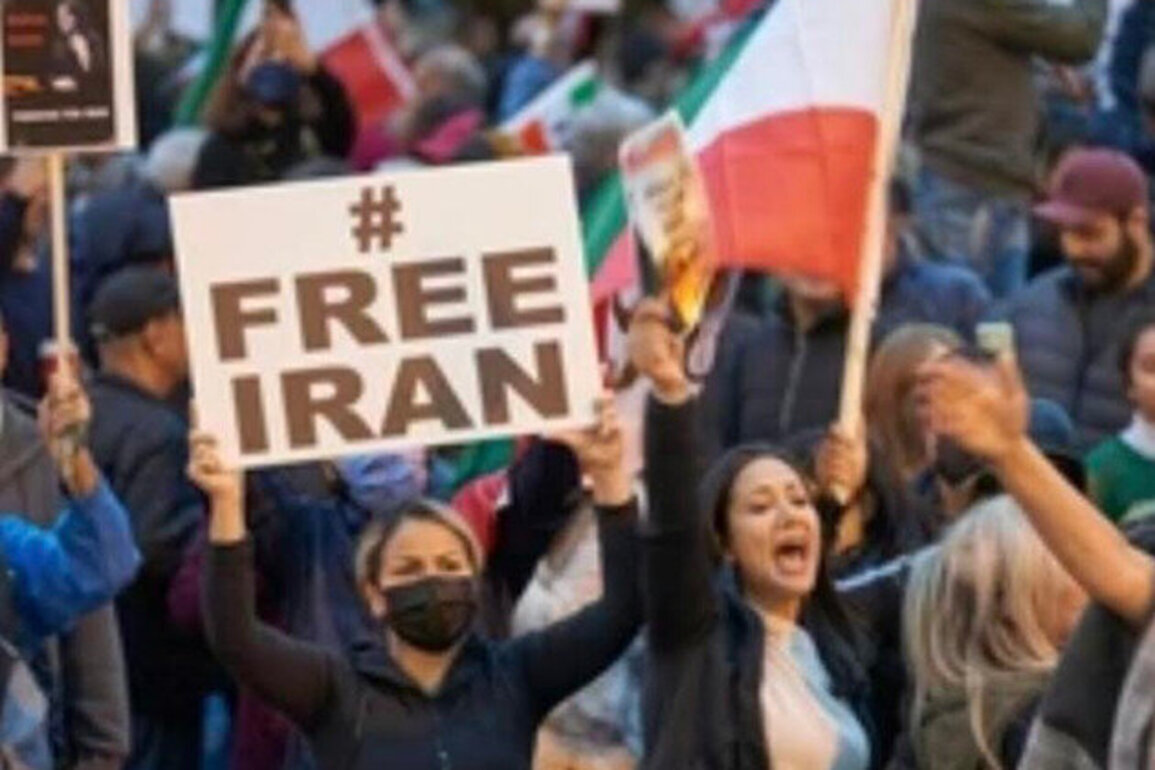 350,000 people march in Toronto in support of Iran protests