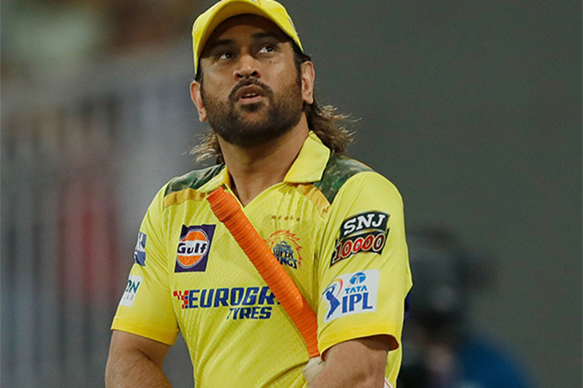 MS Dhoni starts practicing ahead of IPL 2026 season