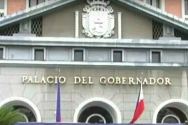 24 Comelec execs get new assignments in reshuffle