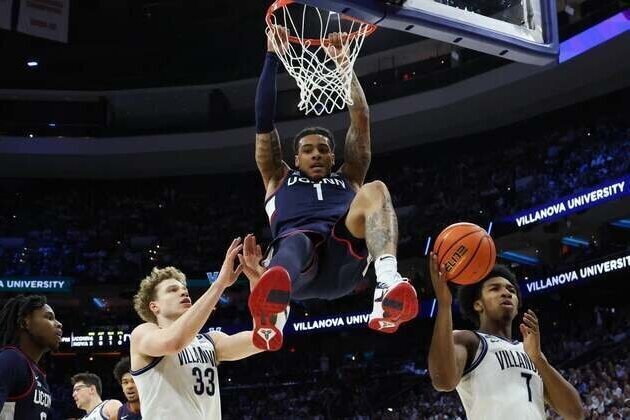 No. 5 UConn early 2nd-half spurt overpowers Villanova