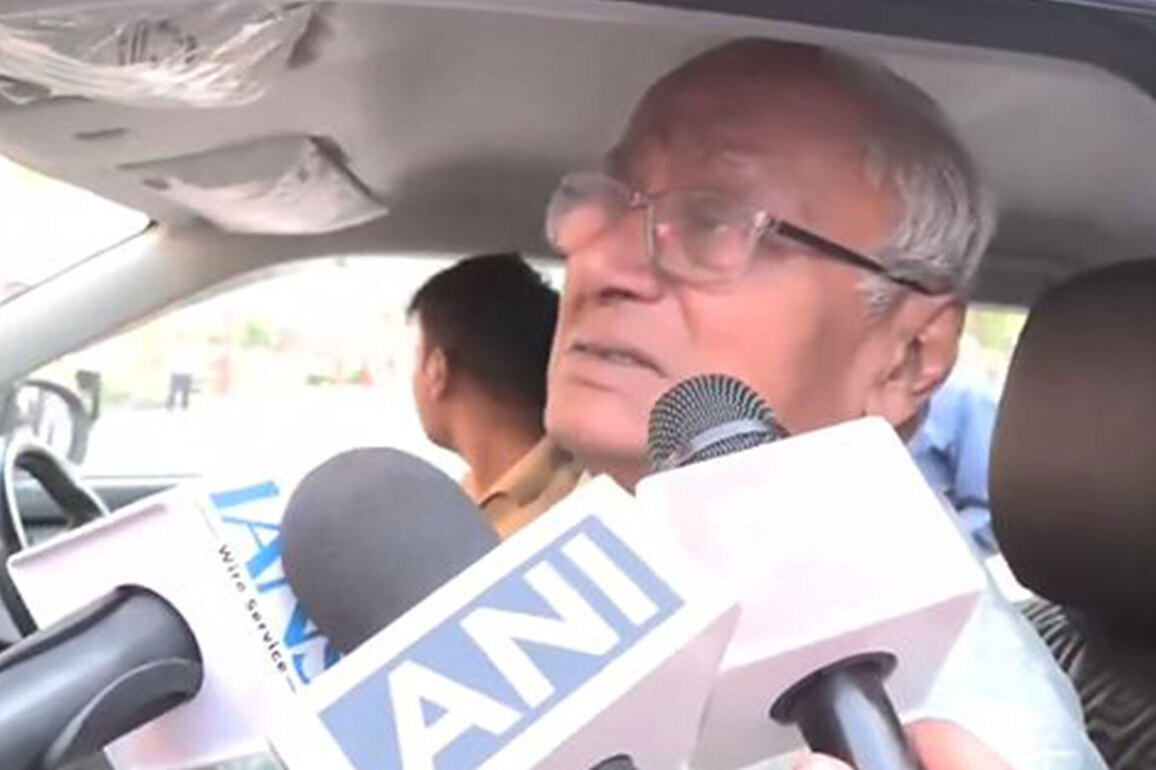"Changing officials is baseless": TMC MP Saugata Roy backs CM over official changes