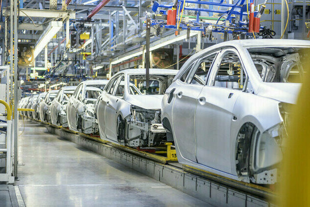 Trump tariffs wipe out $12 billion from global carmakers  WSJ