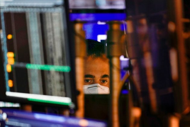 Stocks End Lower but Not Quite in Bear Market