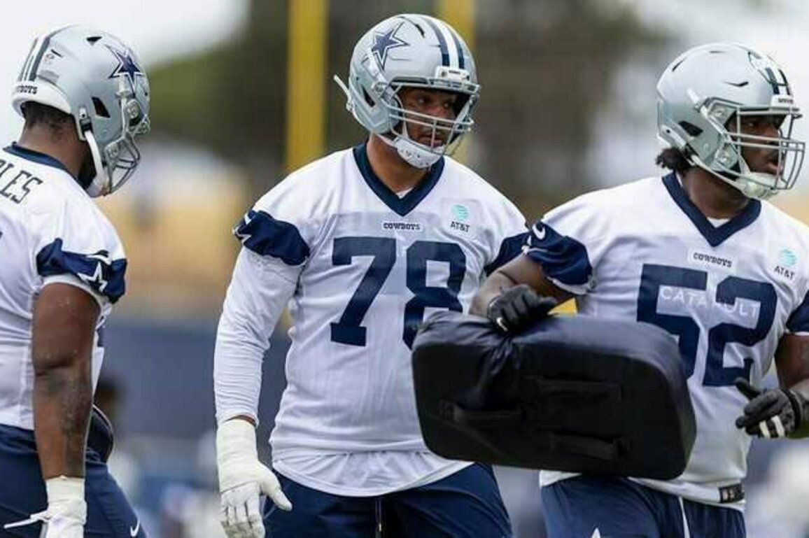 Updates: Terence Steele absent with ankle issue