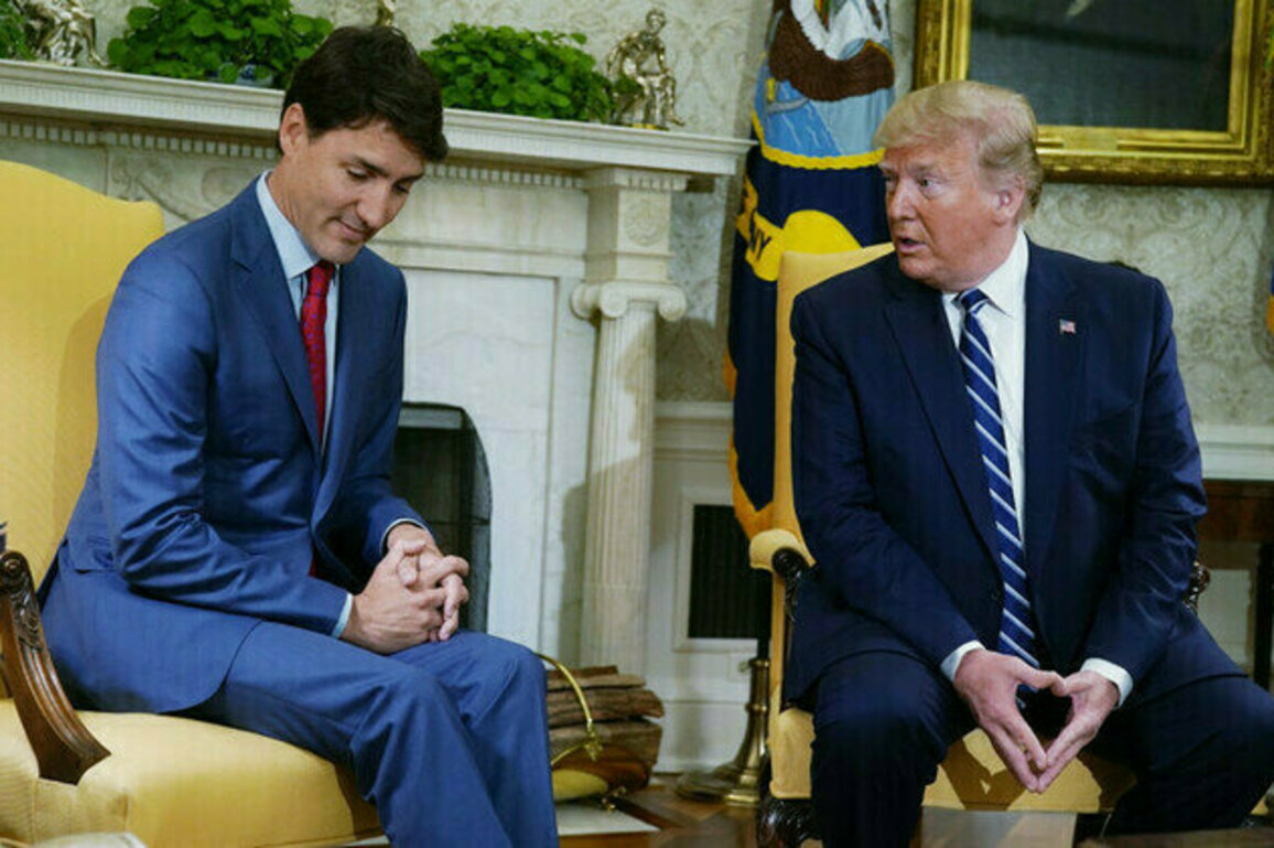 Trump calls Trudeau a loser