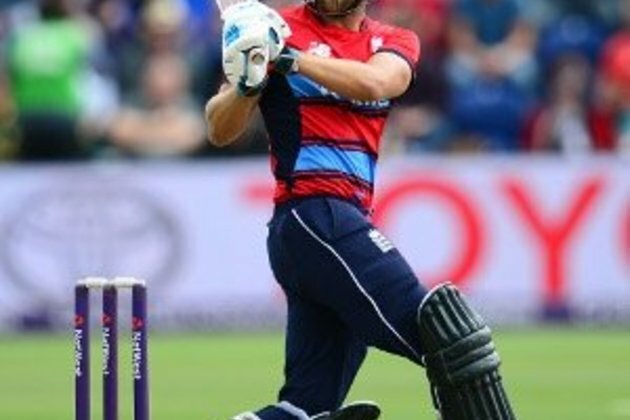 Malan opts against dropping down batting order