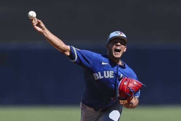 Blue Jays RHP Jose Berrios to have surgery for elbow fracture