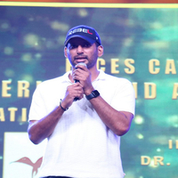 Tamil actor Vishal condoles loss of stunt artist Raju during shoot of Pa Ranjith-Arya film
