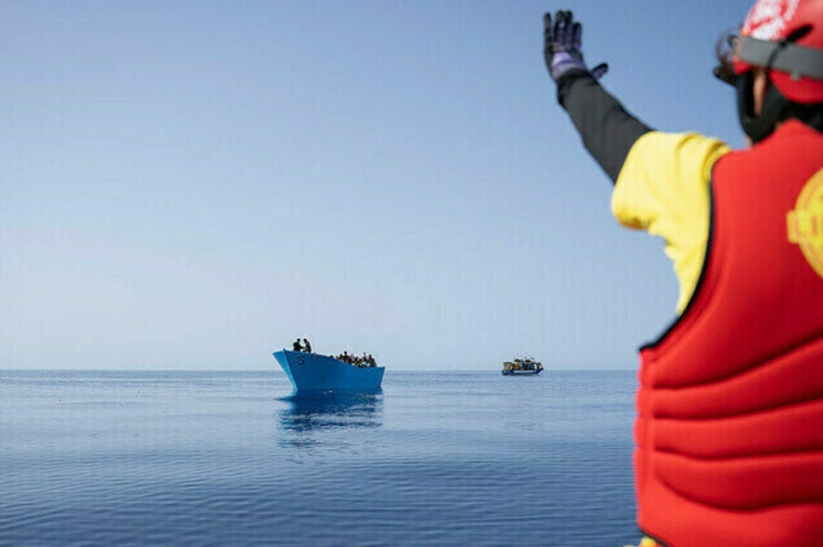 Over 110 dead or missing after migrant shipwrecks  UN