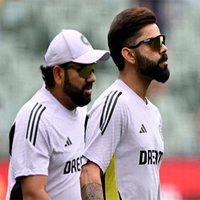 Aakash Chopra says Rohit, Virat retired from "wrong format", feels they should have quit ODIs instead of Tests