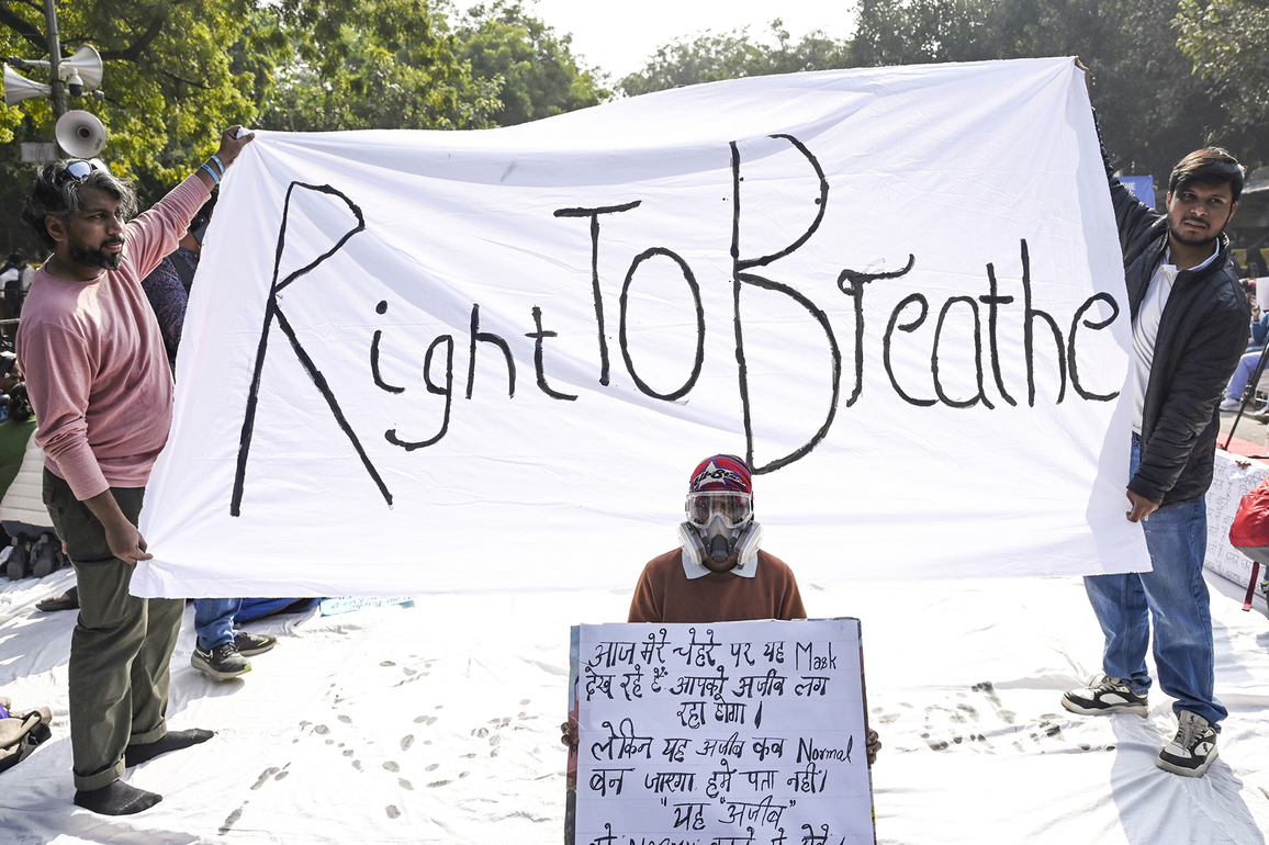 "Public health emergency affecting all age groups": Padma awardee doctors issue urgent health advisory over air pollution