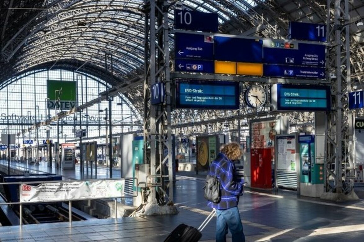 Mega strike hits Germany