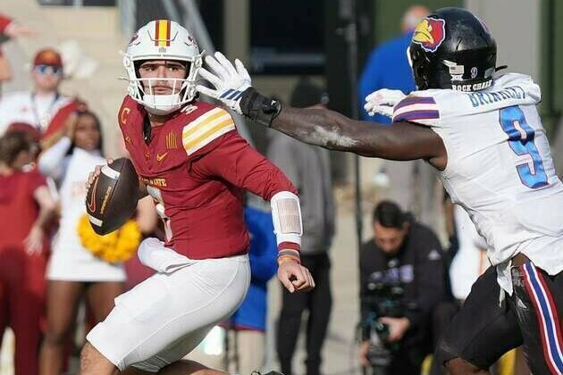 Iowa State pursues third straight win in clash vs. Oklahoma State