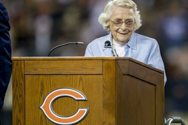 Bears to honor Virginia Halas McCaskey, Steve McMichael