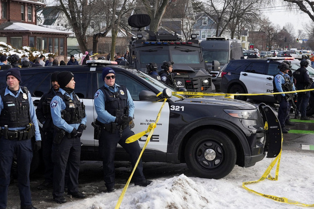 Minneapolis shooting: Trump says officer 'seems to have shot in self-defence'