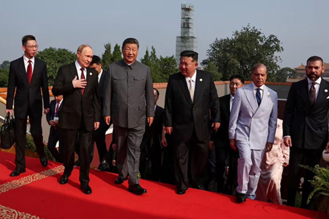 Trump gives "warmest regards" to Putin, Xi, alleges they "conspired against US"