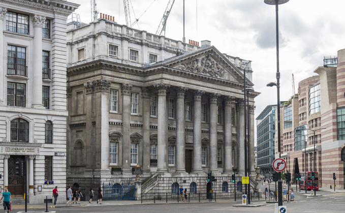 Mansion House is the official residence of the Lord Mayor of London