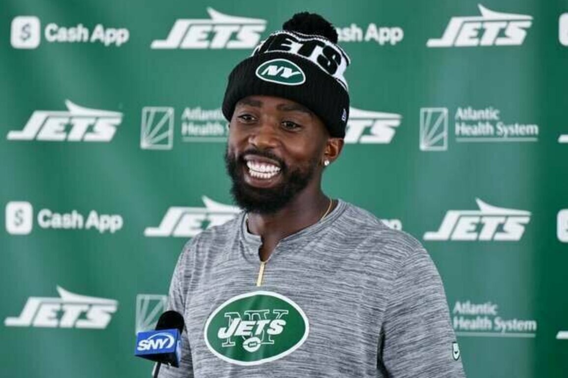 Jets QB Tyrod Taylor (knee) out for preseason