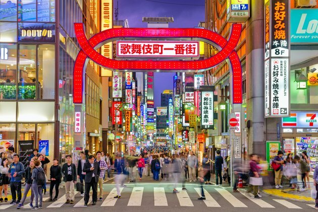 Yakuza battle Chinese gangs for control of Japan&#039;s criminal underworld