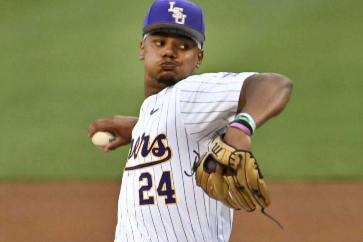 LSU baseball defeats Little Rock at Baton Rouge Regional - LSU