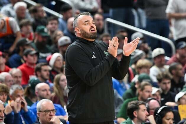 Reports: Providence tabs South Florida's Bryan Hodgson as head coach