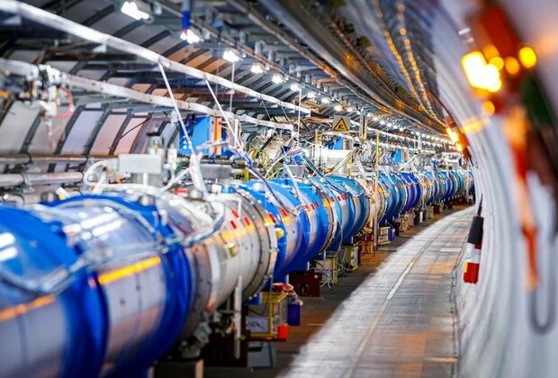 CERN to cut ties with 500 Russia-linked specialists RIA