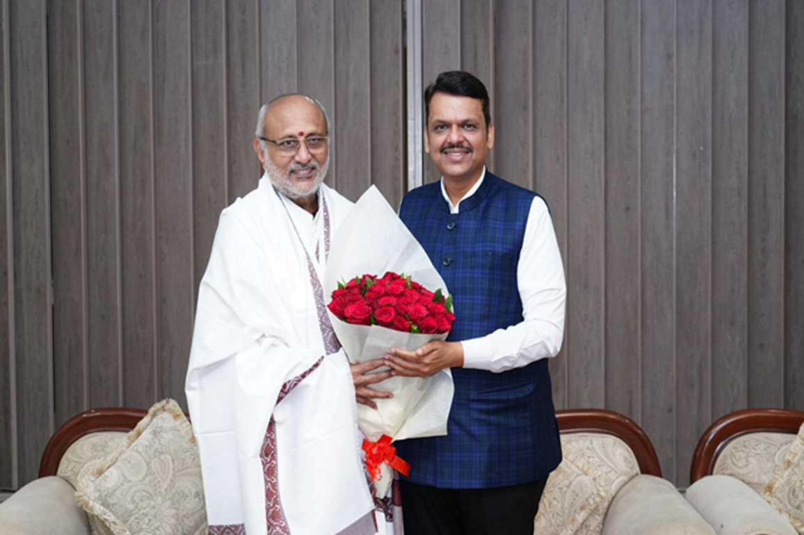 Maharashtra CM Fadnavis, Dy CM Shinde congratulate Governor CP Radhakrishnan on NDA's VP nomination