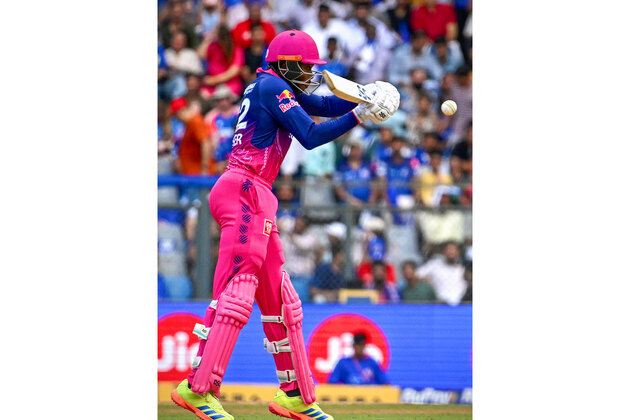 Rajasthan Royals post a challenging 205 against Mumbai Indians in must-win match