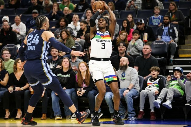 Timberwolves extend surge, hand Grizzlies their 5th straight loss