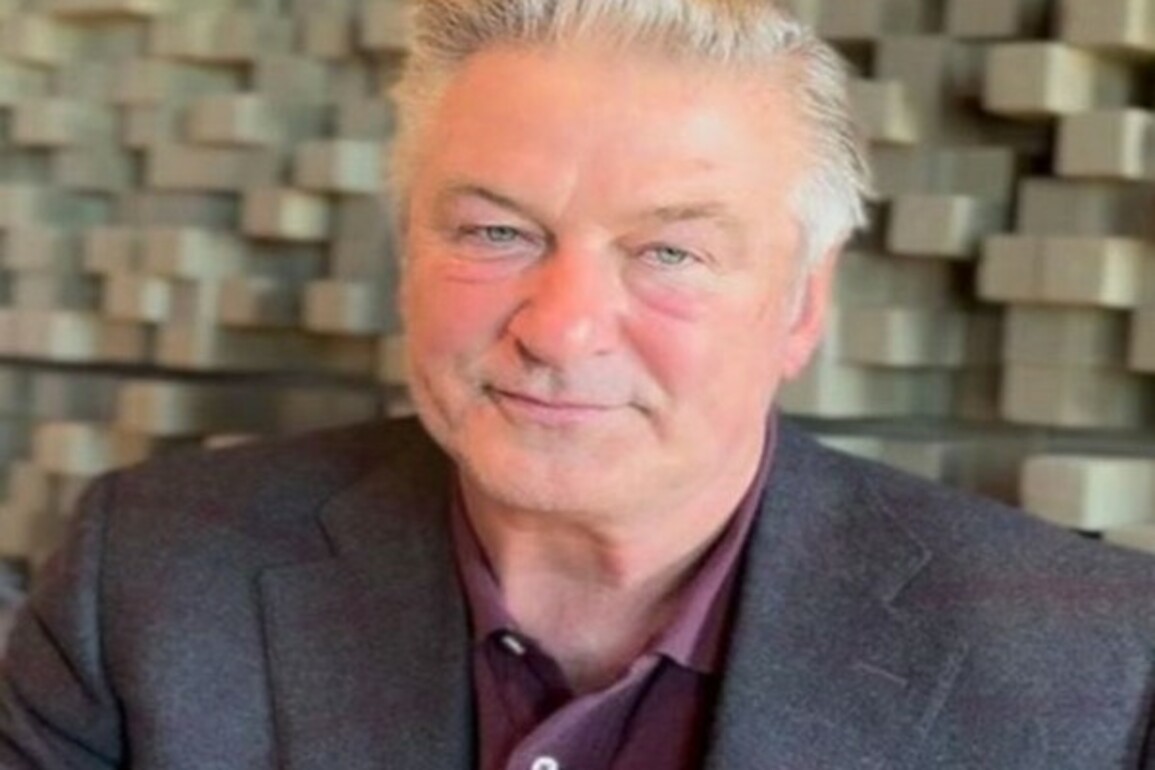 Alec Baldwin shares one of "most regrettable things" about his divorce from Kim Basinger