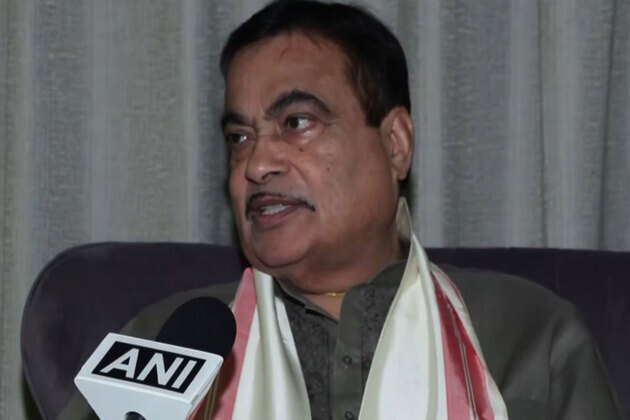 'Attempt to mislead people': Nitin Gadkari refutes oppn's allegations of BJP's influence on EC