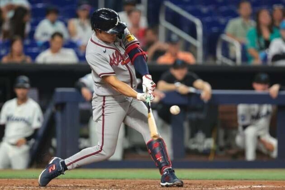 Braves ride Michael Harris II's 2 homers to series win over Marlins