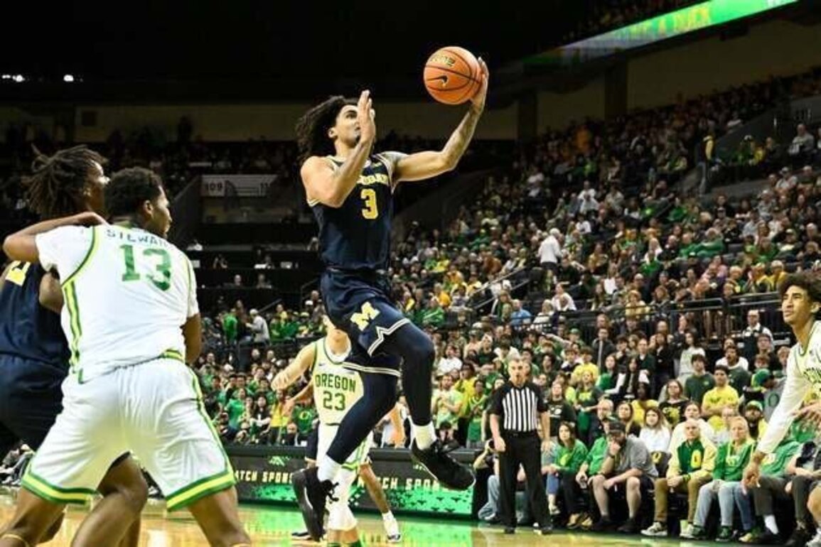 No. 4 Michigan out of funk, looks to take down Indiana