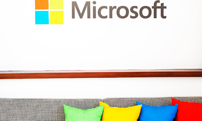 Microsoft gives peek at coming Windows 10 software Microsoft gives peek at coming Windows 10 software