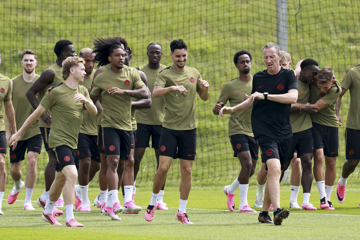 (SP)CANADA-TORONTO-FOOTBALL-FIFA WORLD CUP-TEAM CANADA-TRAINING