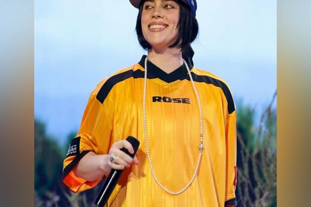 Billie Eilish stuns at 2025 Grammy Awards with 'Birds of a Feather' performance