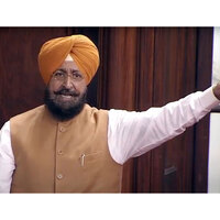 Punjab LoP Partap Bajwa cautions Arvind Kejriwal of another 'surprise' ahead of CM Mann meeting President Murmu