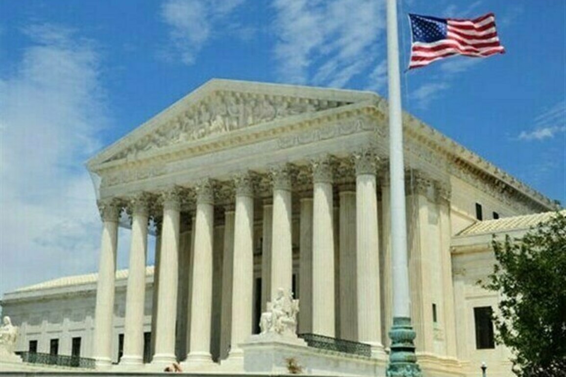 US Supreme Court to Decide Legality of Trumps Tariffs