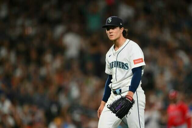 Bryan Woo stellar again as Mariners down Angels for 8th straight win
